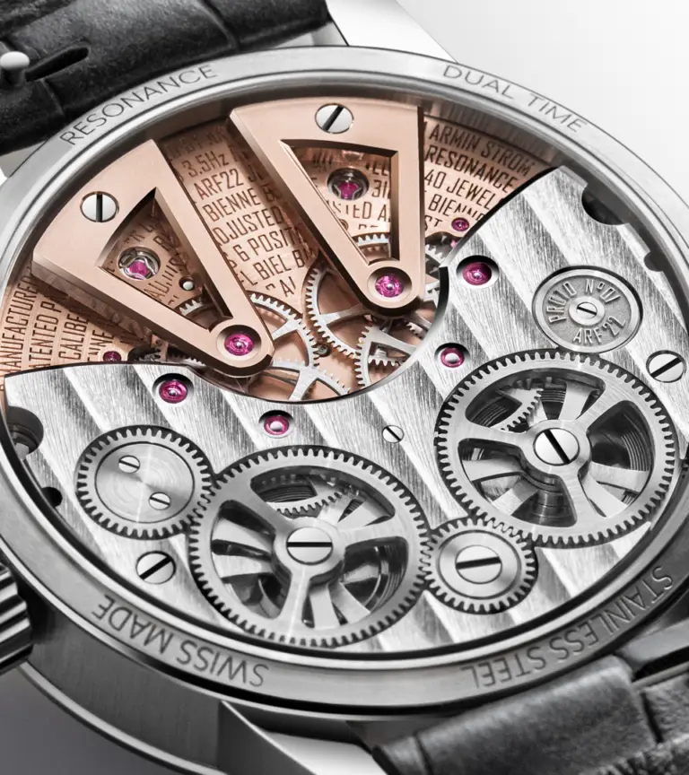 Armin Strom-Dual-Time-GMT-Resonance-aventurine-shop4.png
