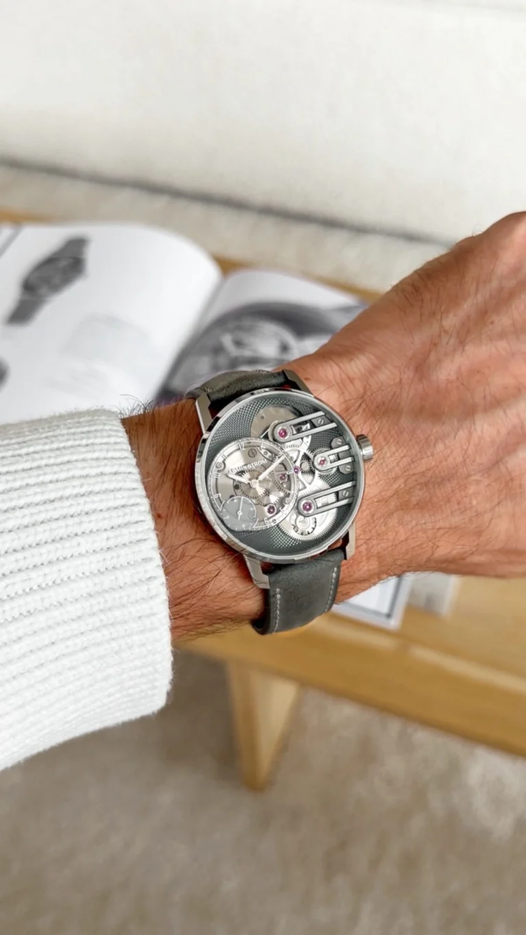 The new grey nubuck leather strap brings a softer, more tactile character to the Gravity Equal Force Ultimate Sapphire Anthracite, while preserving the monochromatic identity of its anthracite PVD main plate and grey sapphire dial.At its heart, our Manufacture Calibre ASB19 delivers consistent energy through the patented Equal Force Barrel and offers a 72-hour power reserve.Limited to 25 pieces per year.Registration of interest is available on www.arminstrom.com#arminstrom #gravityequalforce #scienceofmovement